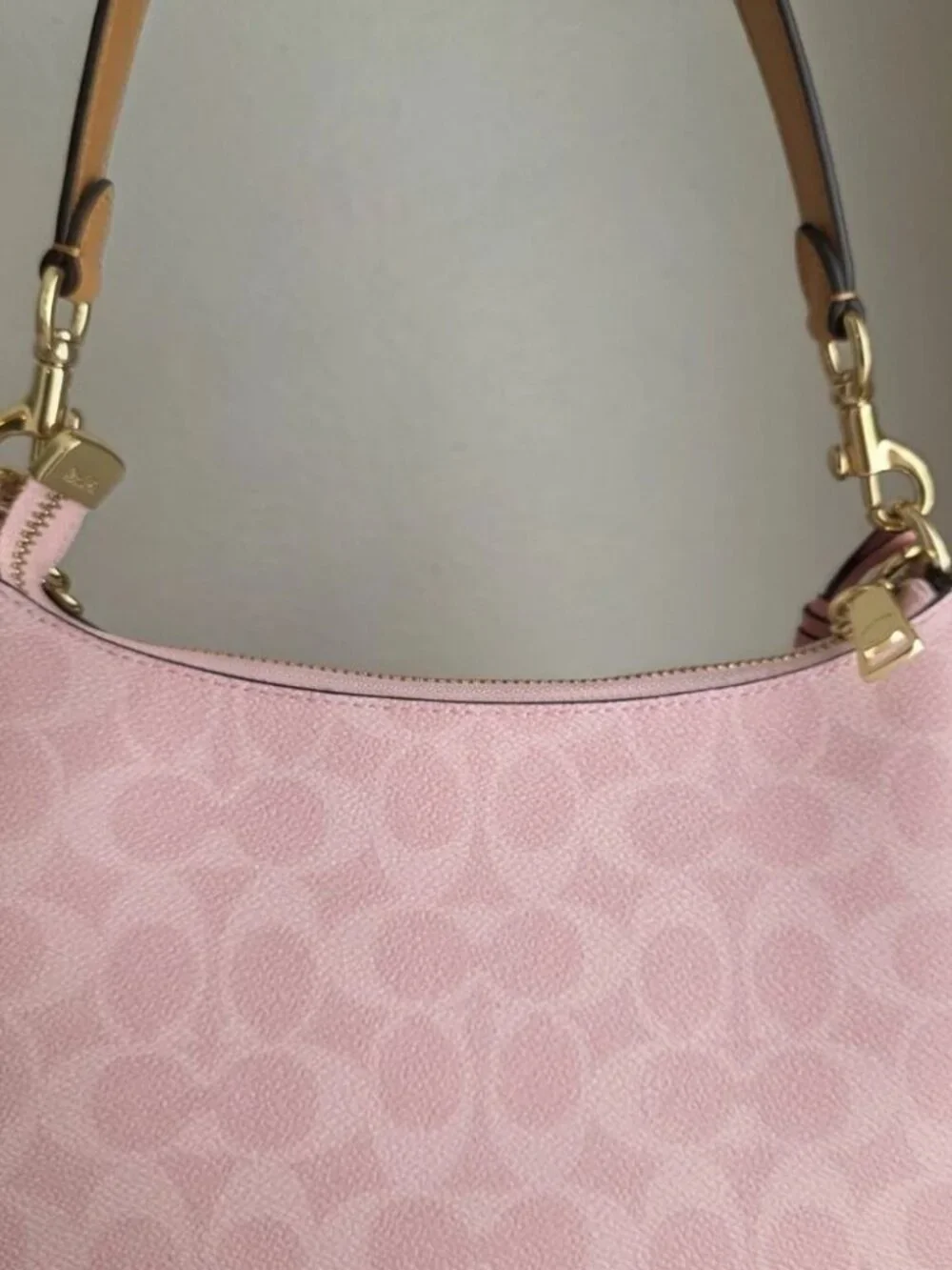 Coach Teri Shoulder Bag Signature Canvas With Charms Gold/Powder Pink CEA20 - Picture 4 of 6